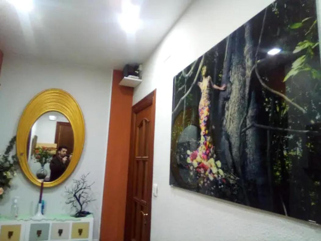 Las Golondrinas Habitacion En Piso Centrico Para Una O Dos Personas 萨拉戈萨 外观 照片